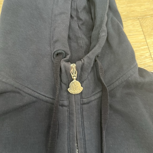 Moncler sweatshirt - Picture 5 of 6